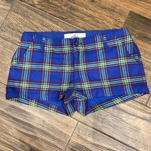 Hollister mini shorts